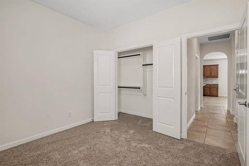 729 Rebecca Lane, Saginaw, TX 76131 729 Rebecca Lane, Saginaw, TX 76131