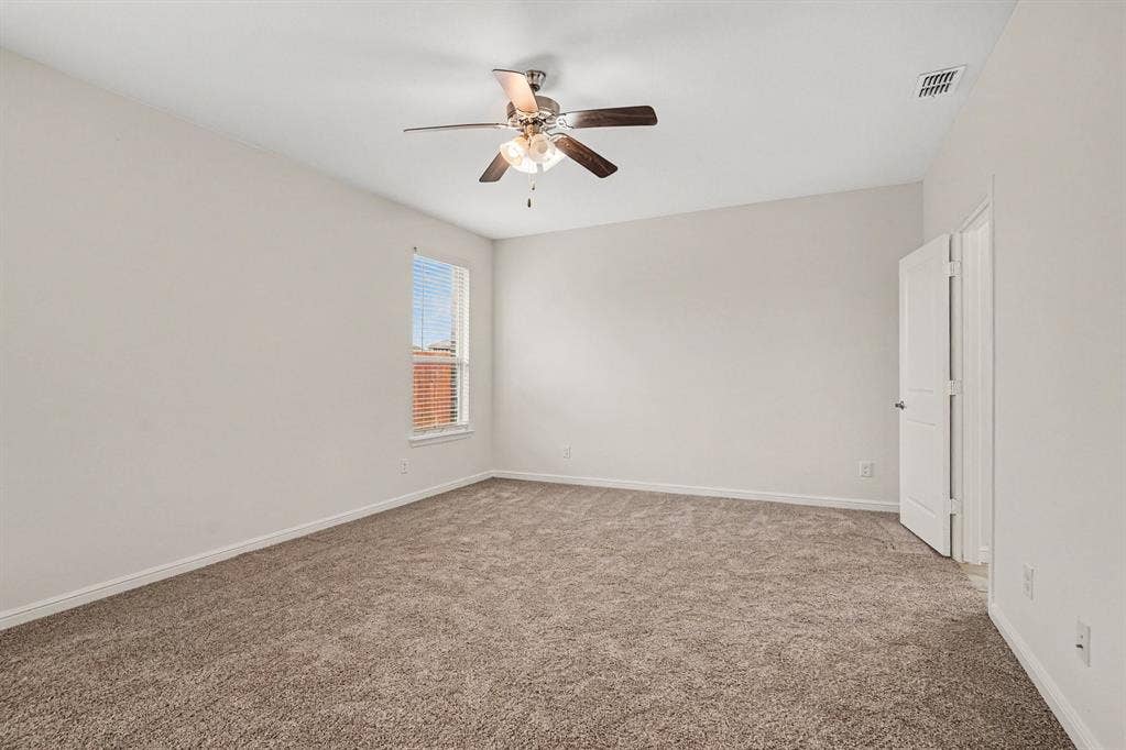 729 Rebecca Lane, Saginaw, TX 76131 729 Rebecca Lane, Saginaw, TX 76131