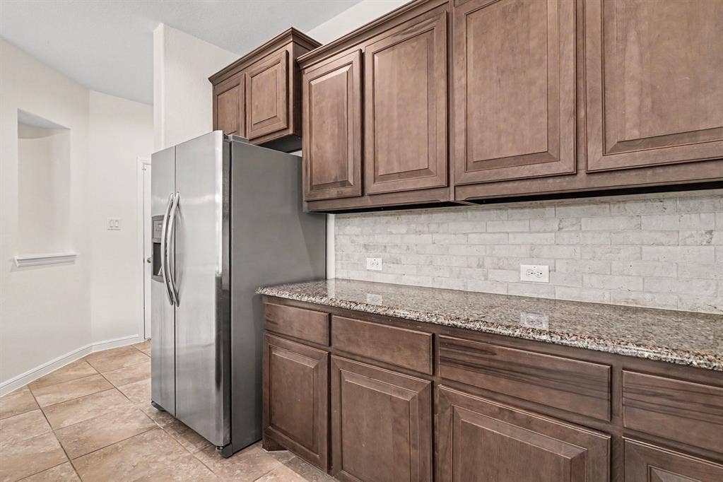 729 Rebecca Lane, Saginaw, TX 76131 729 Rebecca Lane, Saginaw, TX 76131