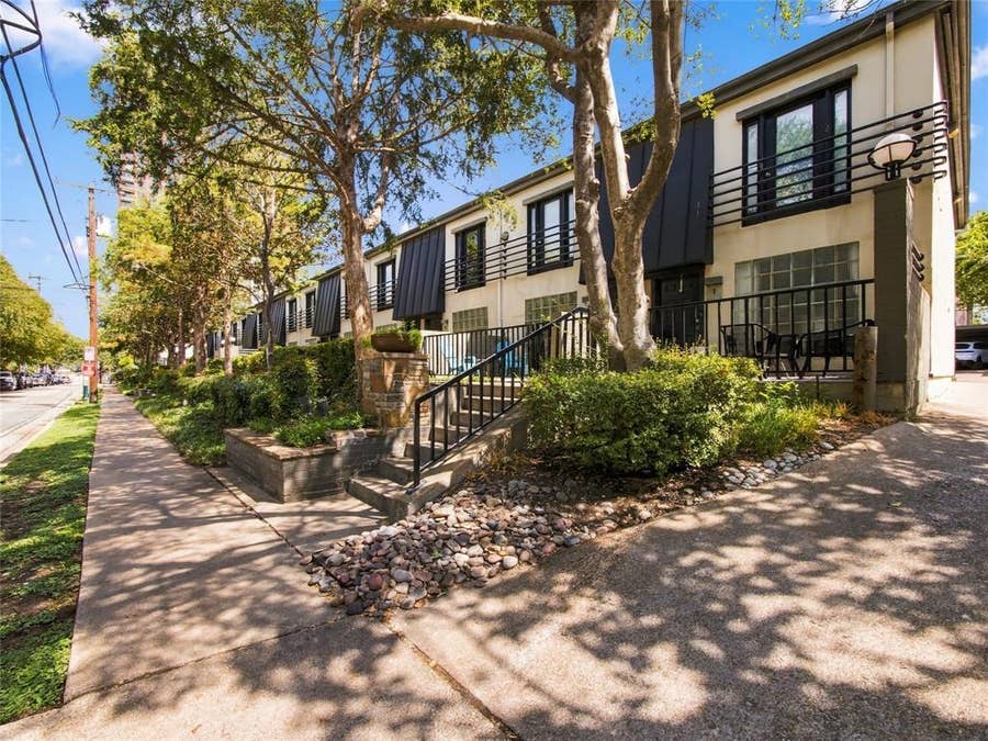Property photo for 4414 Buena Vista Street, #17, Dallas, TX