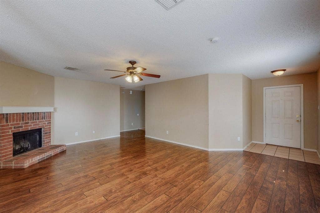 645 Granite Ridge Drive, Fort Worth, TX 76179