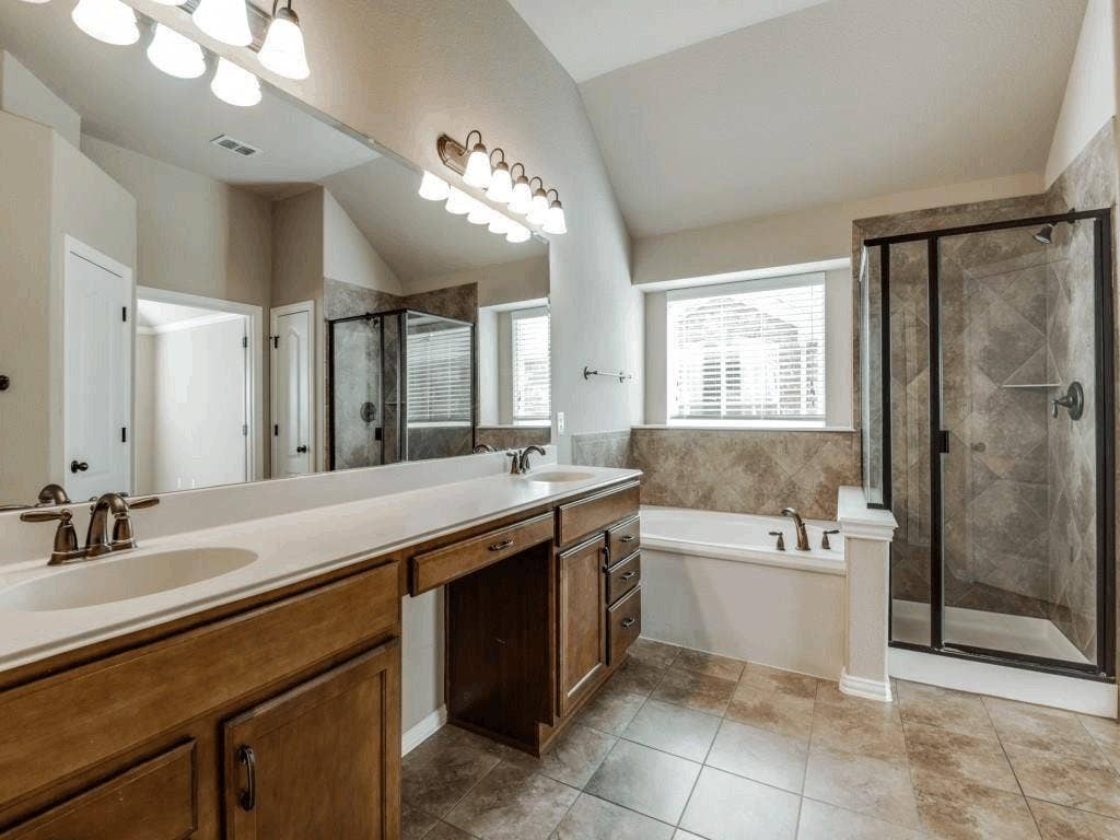11257 Corsicana Drive, Frisco, TX 75035 11257 Corsicana Drive, Frisco, TX 75035