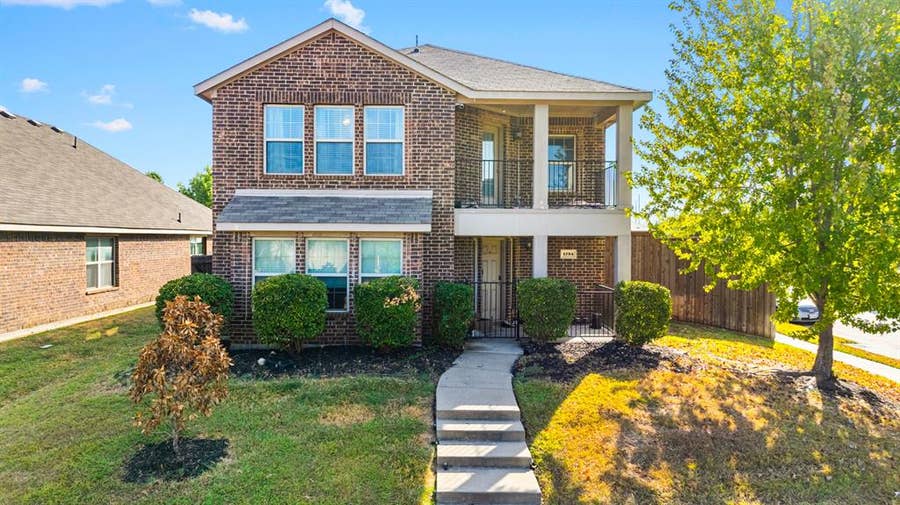 Property photo for 1734 Pioneer Way, Lancaster, TX
