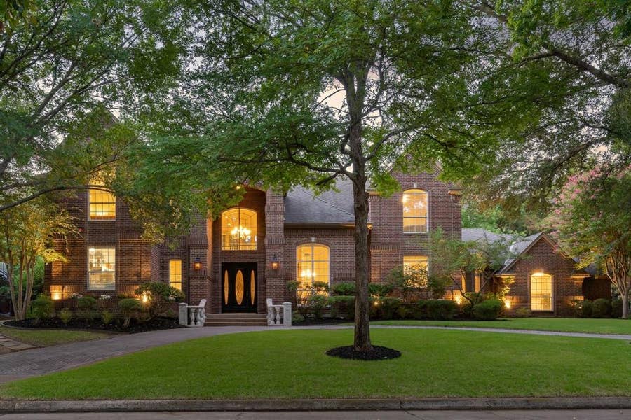 Property photo for 303 Covington Way, Colleyville, TX