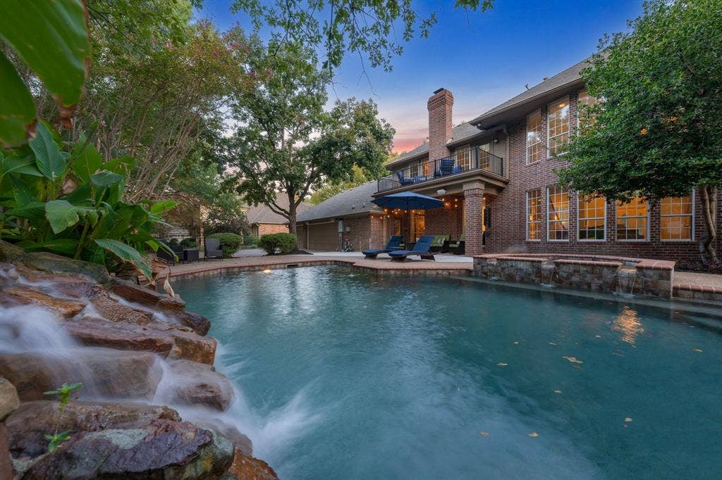 303 Covington Way, Colleyville, TX 76034