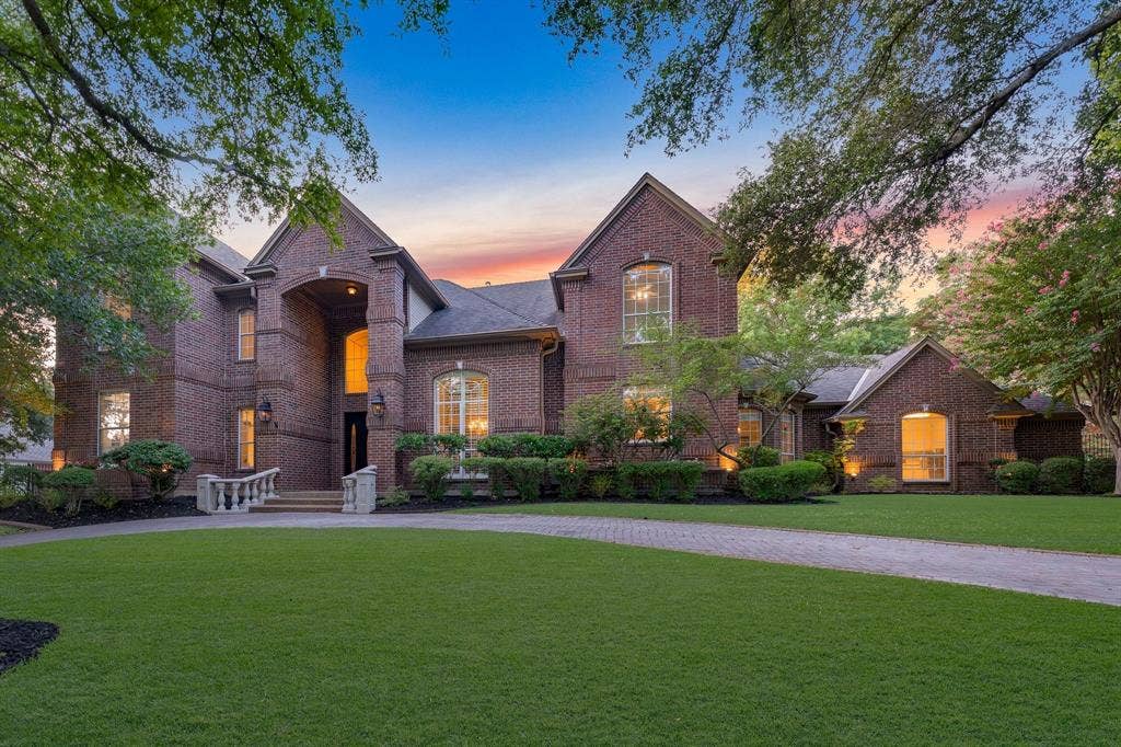 303 Covington Way, Colleyville, TX 76034