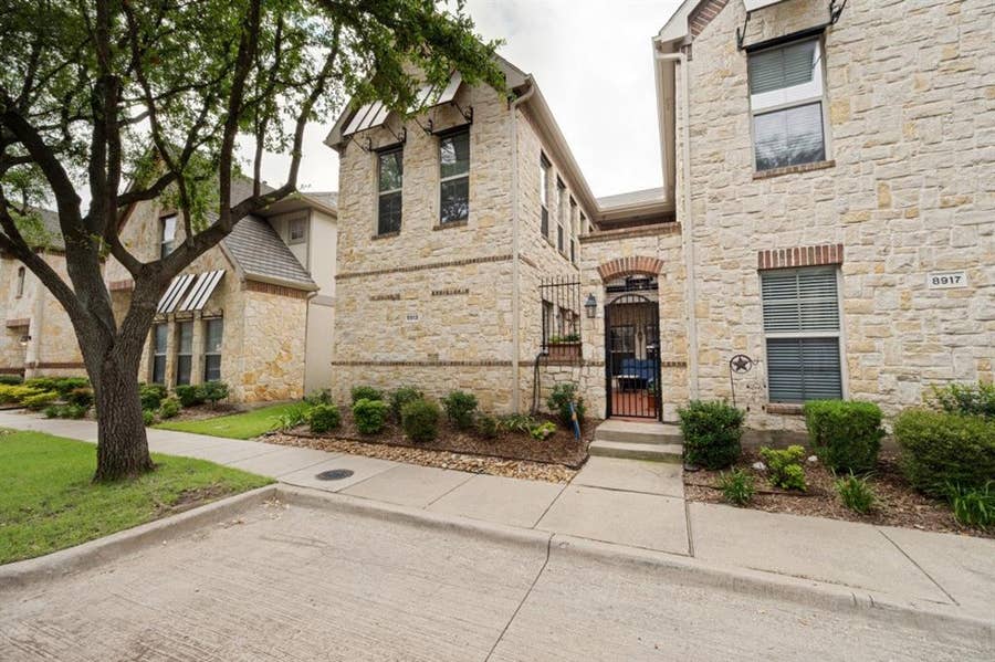 Property photo for 8913 Trolley Trail, McKinney, TX
