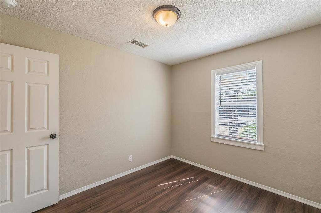 3144 Olive Place, Fort Worth, TX 76116