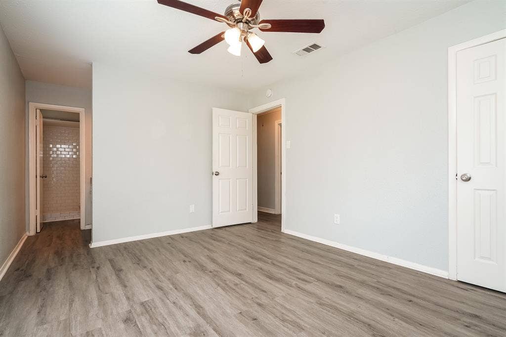 3426 Hacienda Drive, Dallas, TX 75233