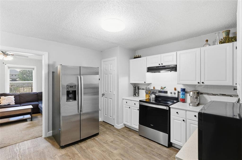 5113 Cottey Street, Fort Worth, TX 76105 5113 Cottey Street, Fort Worth, TX 76105