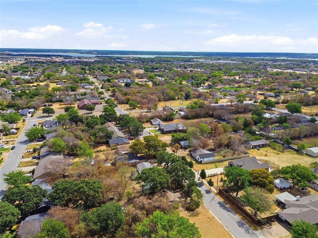 5113 Cottey Street, Fort Worth, TX 76105 5113 Cottey Street, Fort Worth, TX 76105