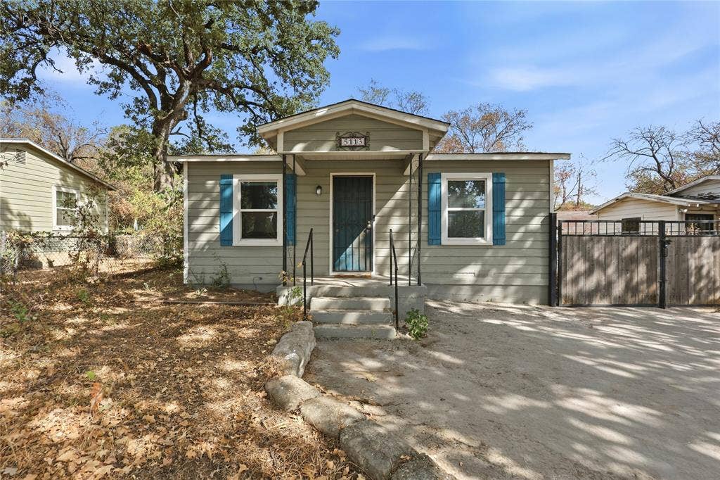 5113 Cottey Street, Fort Worth, TX 76105 5113 Cottey Street, Fort Worth, TX 76105