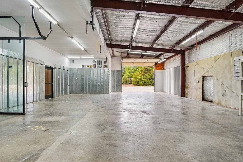 1570 Karen Drive, Argyle, TX 76226 1570 Karen Drive, Argyle, TX 76226