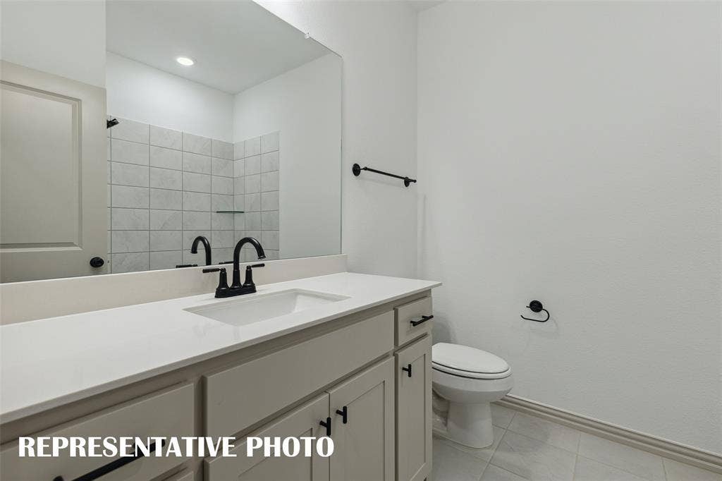 Guests will feel right at home in this beautifully finished guest bath.  REPRESENTATIVE PHOTO