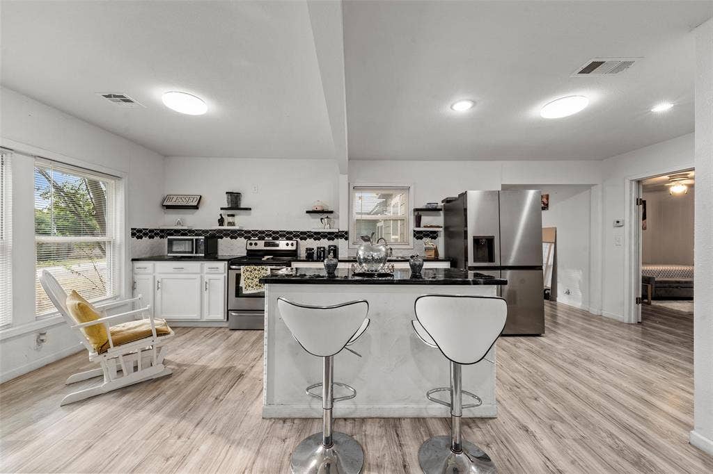 1401 Texas Avenue, Mart, TX 76664 1401 Texas Avenue, Mart, TX 76664