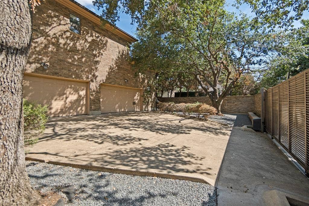 3817 Miramar Avenue, Highland Park, TX 75205 3817 Miramar Avenue, Highland Park, TX 75205