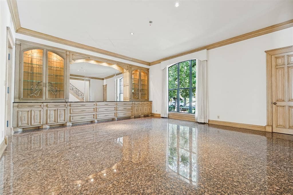 3817 Miramar Avenue, Highland Park, TX 75205 3817 Miramar Avenue, Highland Park, TX 75205