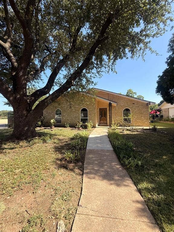 900 Overdowns Drive, Plano, TX 75023