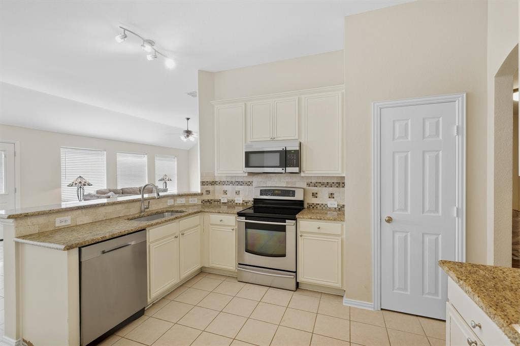 12113 Vienna Apple Road, Fort Worth, TX 76244 12113 Vienna Apple Road, Fort Worth, TX 76244