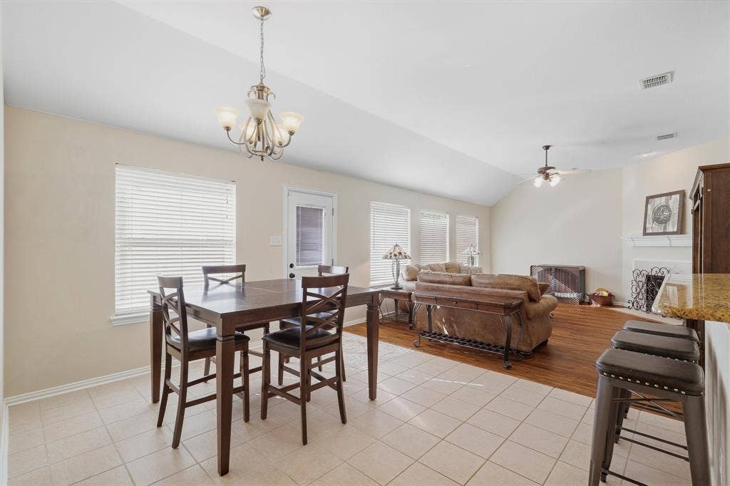 12113 Vienna Apple Road, Fort Worth, TX 76244 12113 Vienna Apple Road, Fort Worth, TX 76244