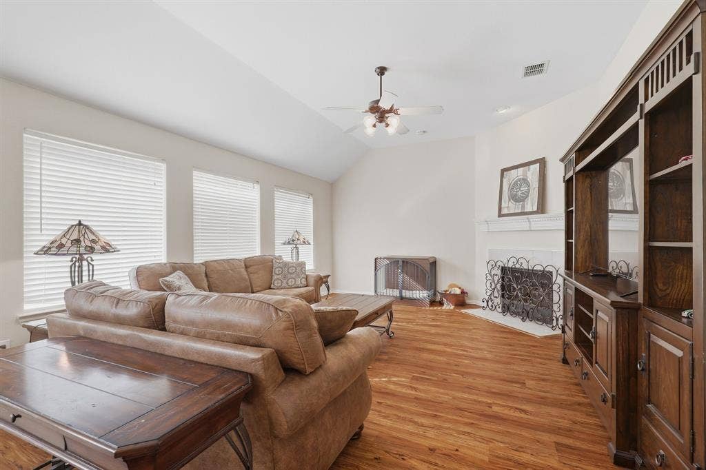 12113 Vienna Apple Road, Fort Worth, TX 76244 12113 Vienna Apple Road, Fort Worth, TX 76244