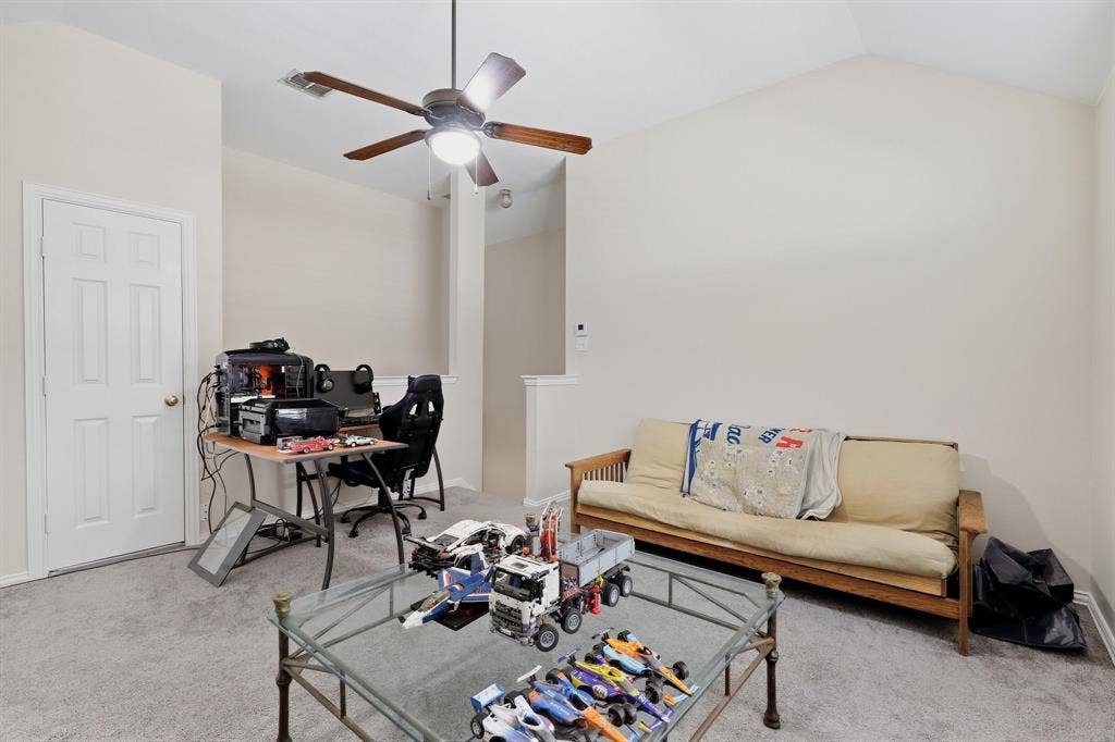 12113 Vienna Apple Road, Fort Worth, TX 76244 bonus upstairs room