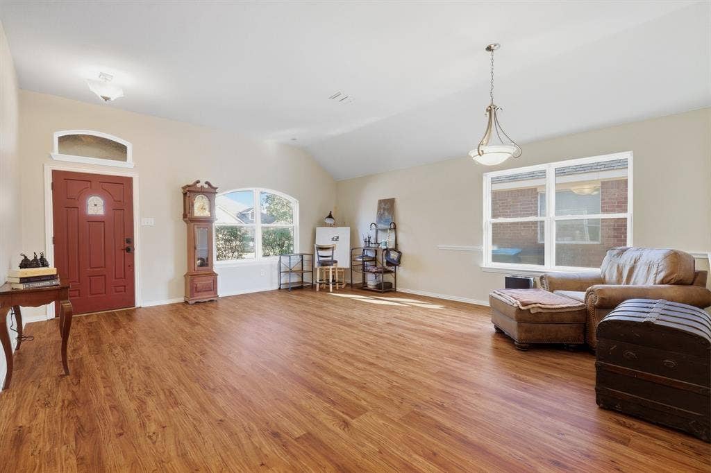 12113 Vienna Apple Road, Fort Worth, TX 76244 main entrance