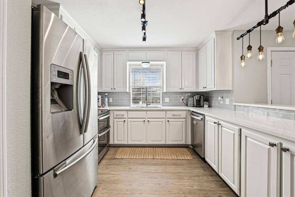 1301 Wood Avenue, #A & B, Waco, TX 76706 1301 Wood Avenue, #A & B, Waco, TX 76706