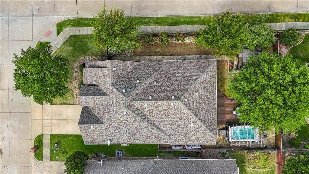 10880 Sedalia Drive, McKinney, TX 75072 10880 Sedalia Drive, McKinney, TX 75072