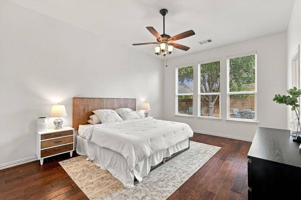 10880 Sedalia Drive, McKinney, TX 75072 10880 Sedalia Drive, McKinney, TX 75072