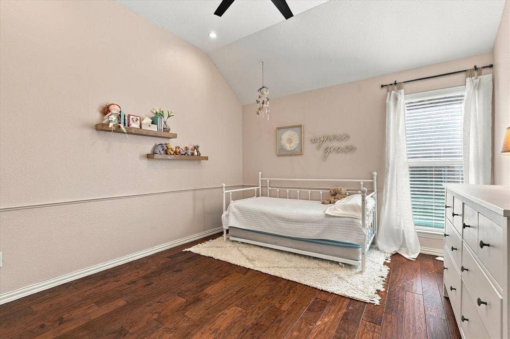 10880 Sedalia Drive, McKinney, TX 75072 10880 Sedalia Drive, McKinney, TX 75072