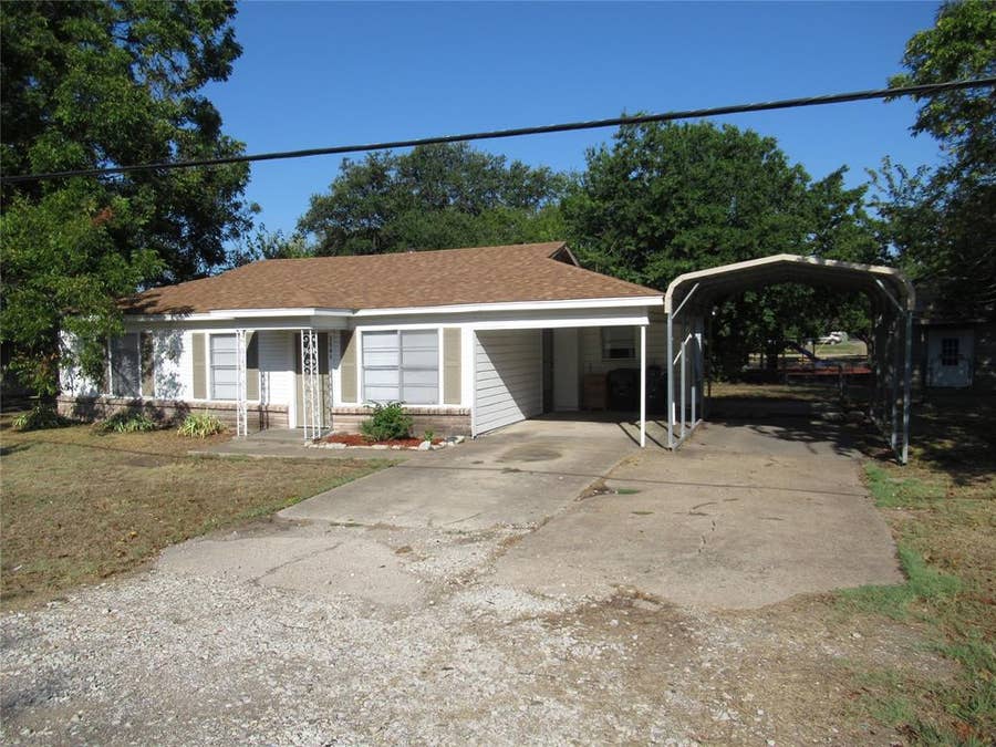 Property photo for 2501 State Highway 66, Caddo Mills, TX