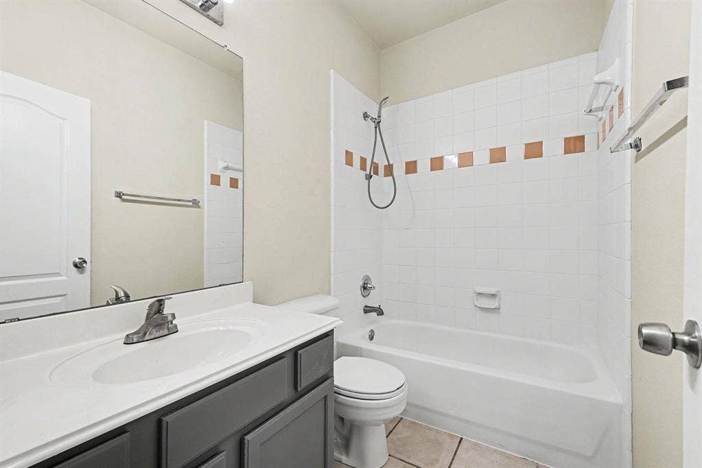 11181 Clearstream Lane, Frisco, TX 75035 11181 Clearstream Lane, Frisco, TX 75035