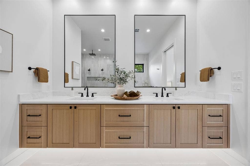 6140 Sudbury Drive, Dallas, TX 75214 6140 Sudbury Drive, Dallas, TX 75214