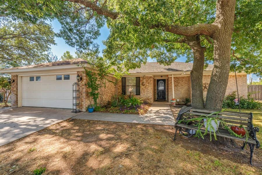 Property photo for 130 Century Lane, Clyde, TX