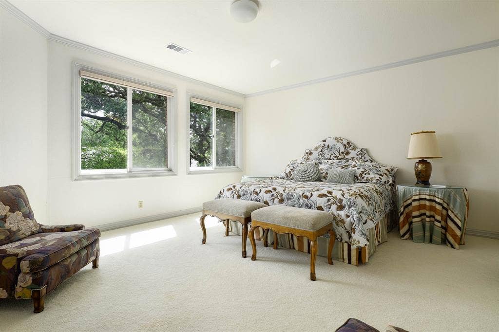 7724 Glen Albens Circle, Dallas, TX 75225