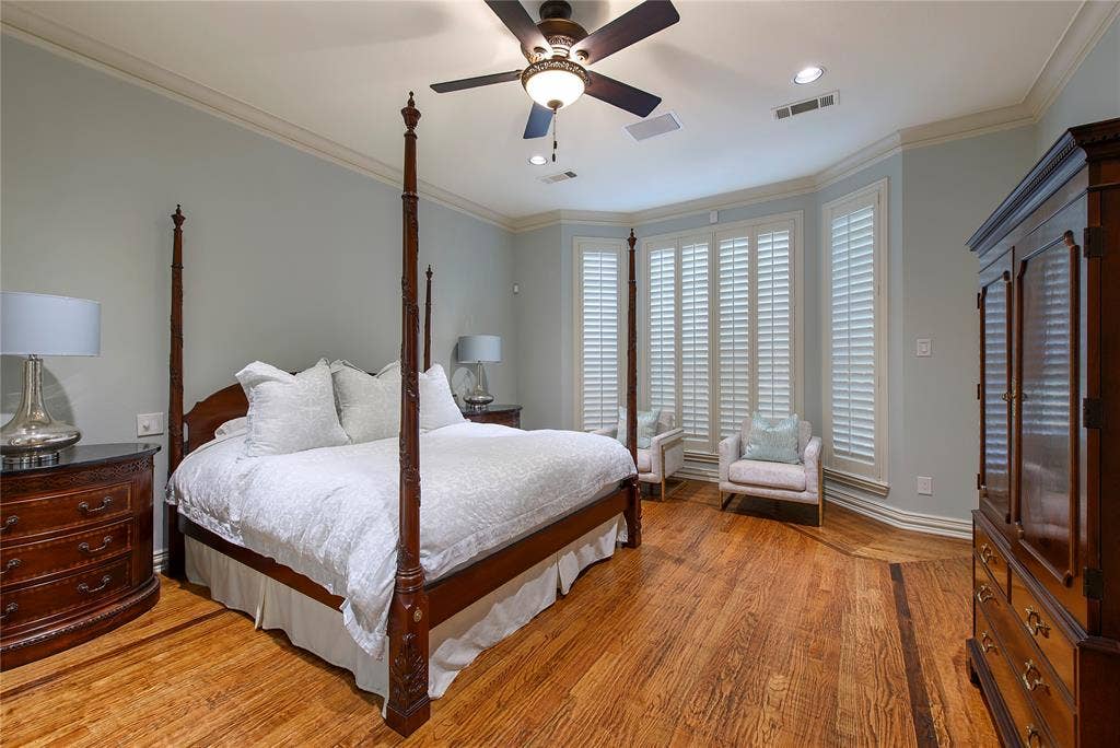 5709 Seville Court, Plano, TX 75093 5709 Seville Court, Plano, TX 75093
