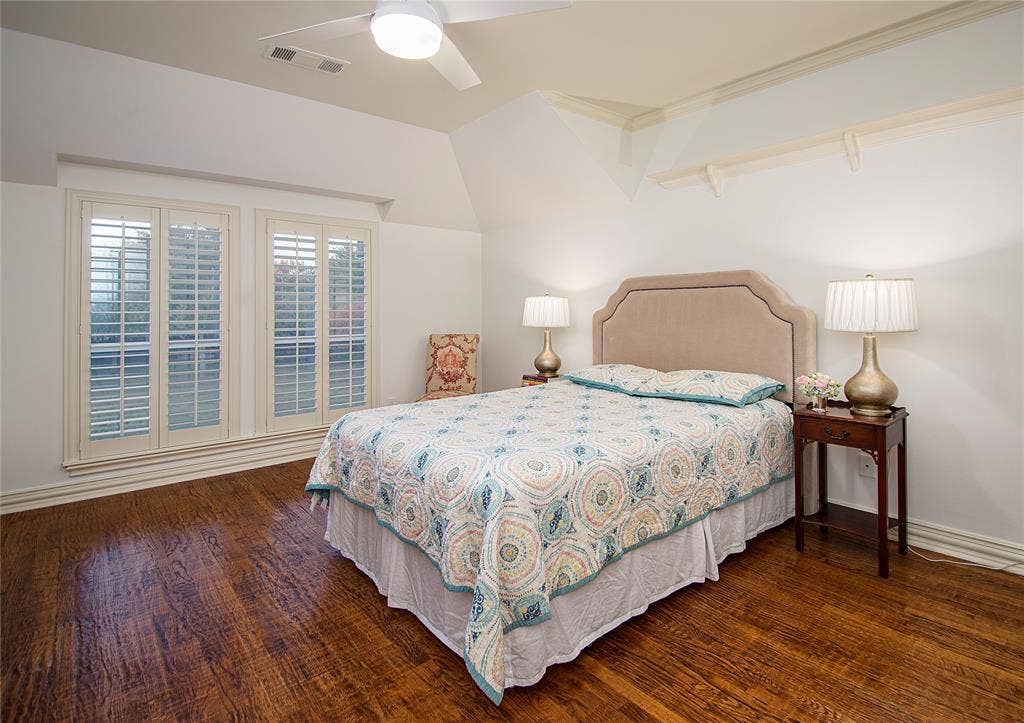5709 Seville Court, Plano, TX 75093 5709 Seville Court, Plano, TX 75093