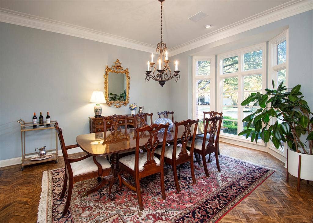 5709 Seville Court, Plano, TX 75093 5709 Seville Court, Plano, TX 75093
