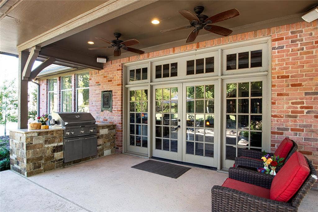 5709 Seville Court, Plano, TX 75093 5709 Seville Court, Plano, TX 75093