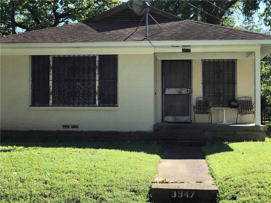 Property photo for 3947 Kynard Street, Dallas, TX