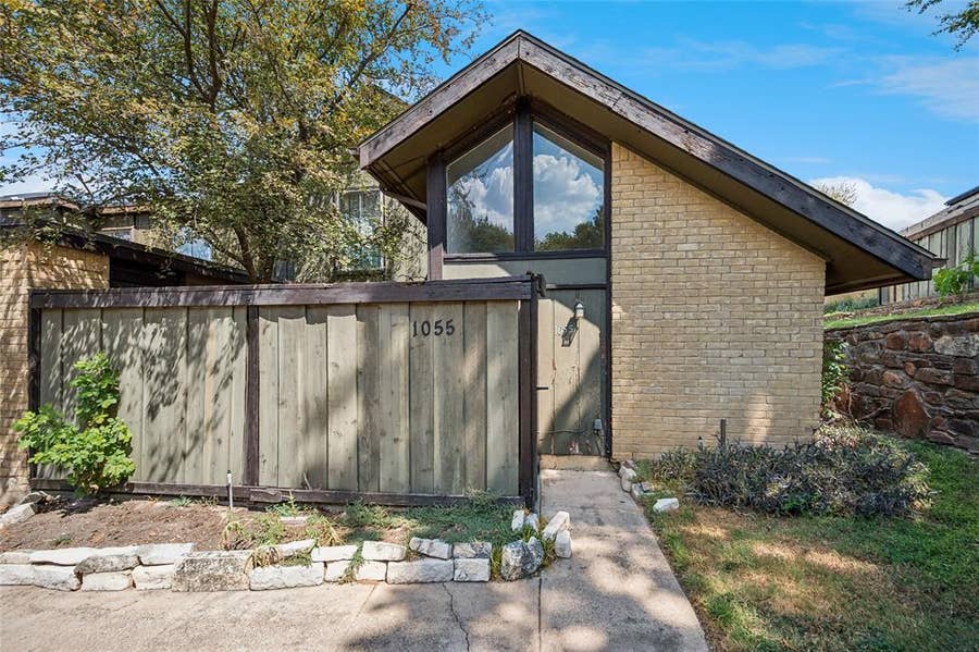 Property photo for 4627 Country Creek Drive, #1055, Dallas, TX