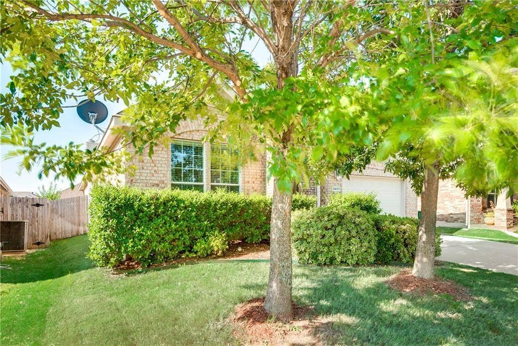 5601 Millers Creek Drive, Denton, TX 76226 5601 Millers Creek Drive, Denton, TX 76226