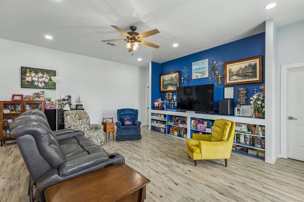 9230 Santa Fe, Celina, TX 75009