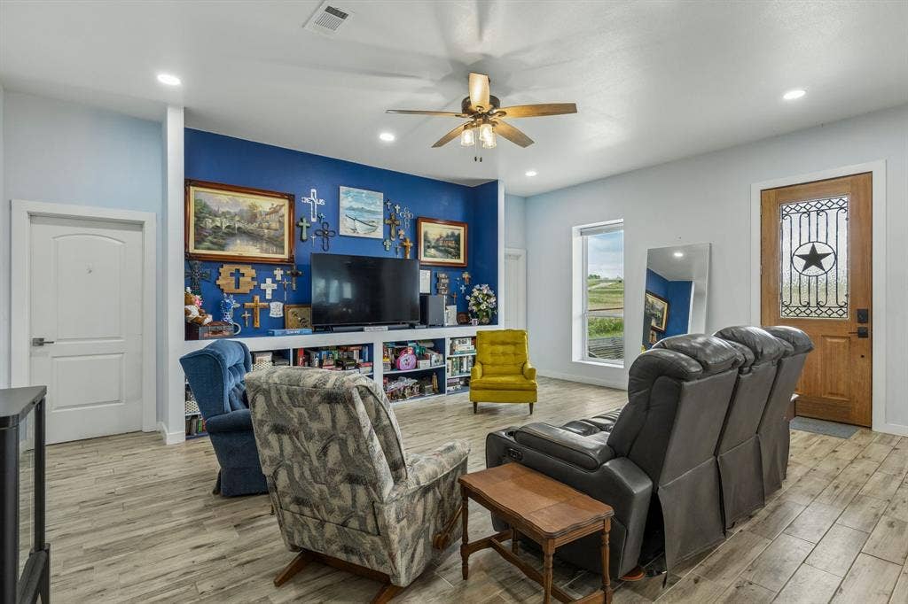 9230 Santa Fe, Celina, TX 75009