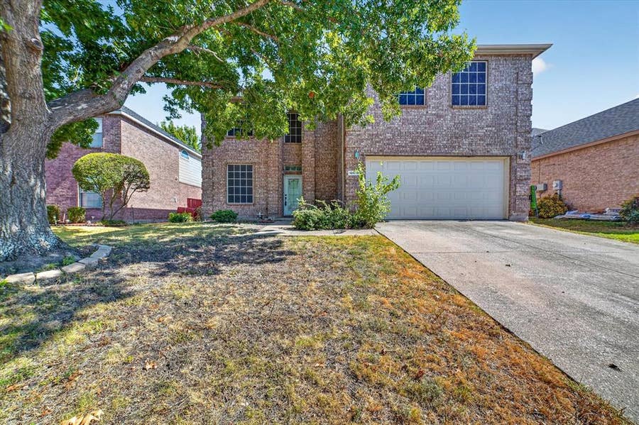 Property photo for 10618 Newcastleton Lane, Rowlett, TX