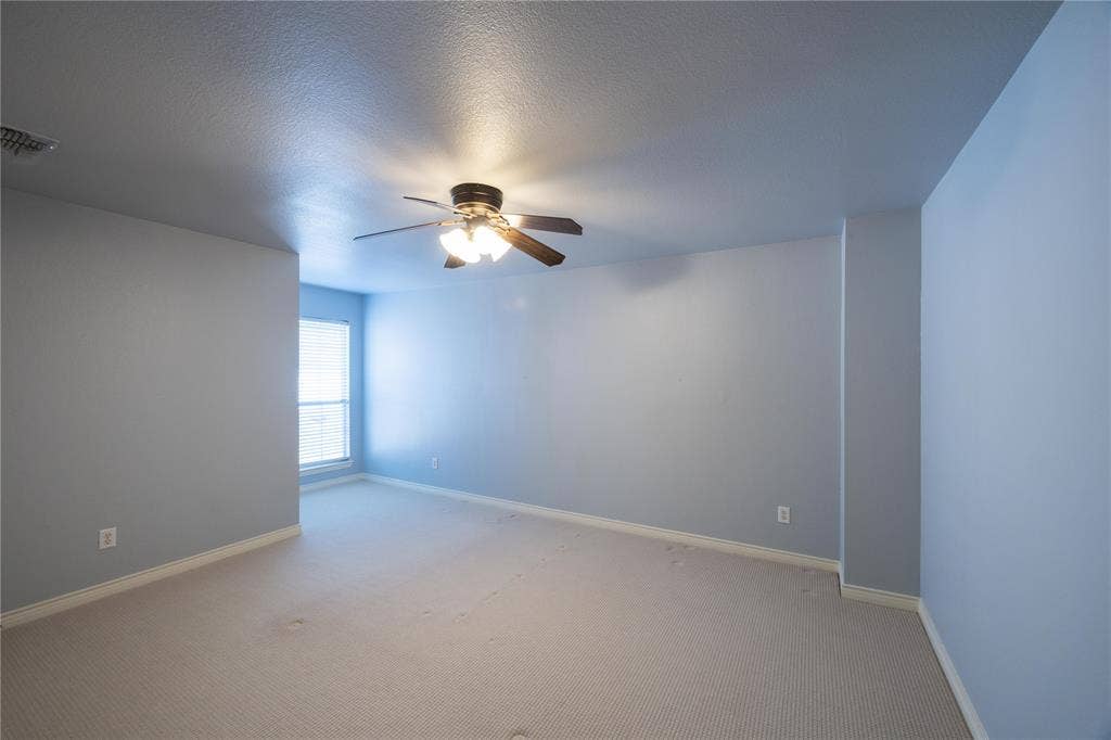 2800 Longtown Drive, Plano, TX 75093 2800 Longtown Drive, Plano, TX 75093