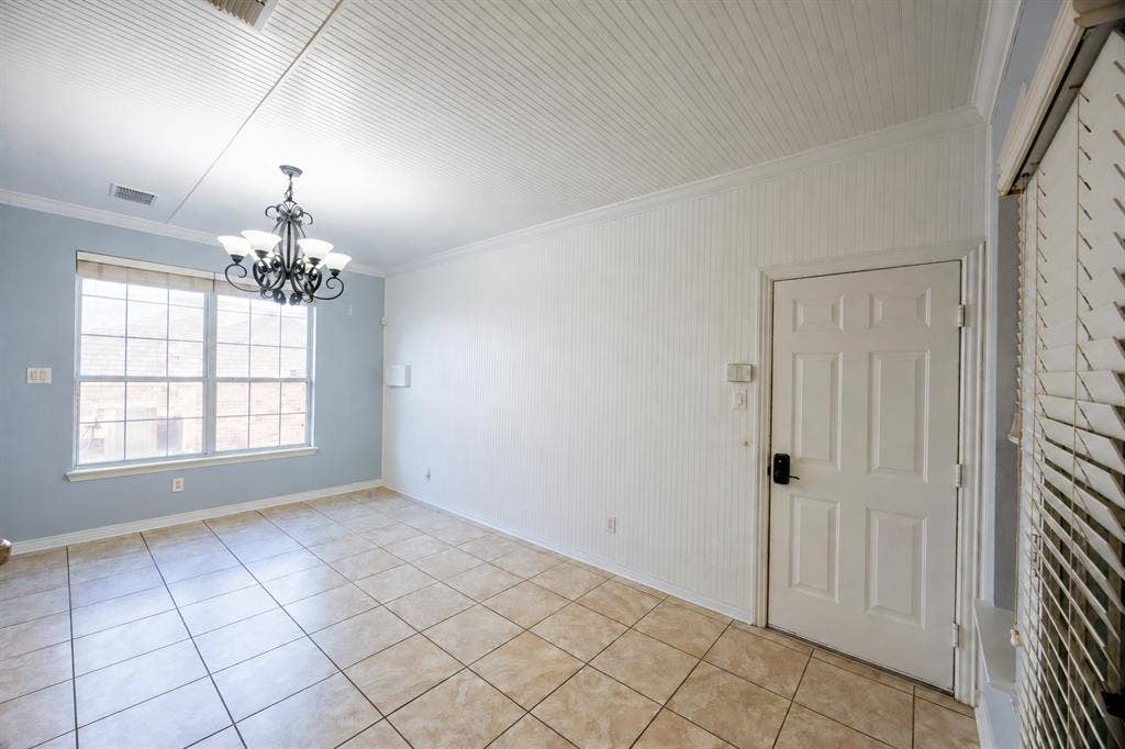 2800 Longtown Drive, Plano, TX 75093 2800 Longtown Drive, Plano, TX 75093