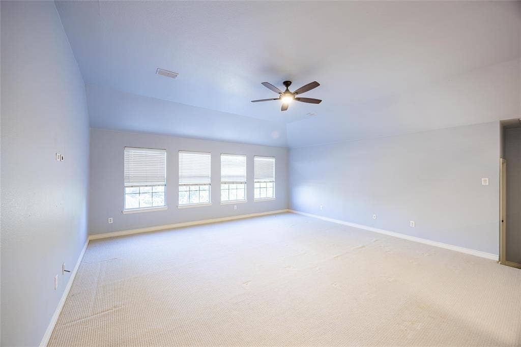 2800 Longtown Drive, Plano, TX 75093 2800 Longtown Drive, Plano, TX 75093