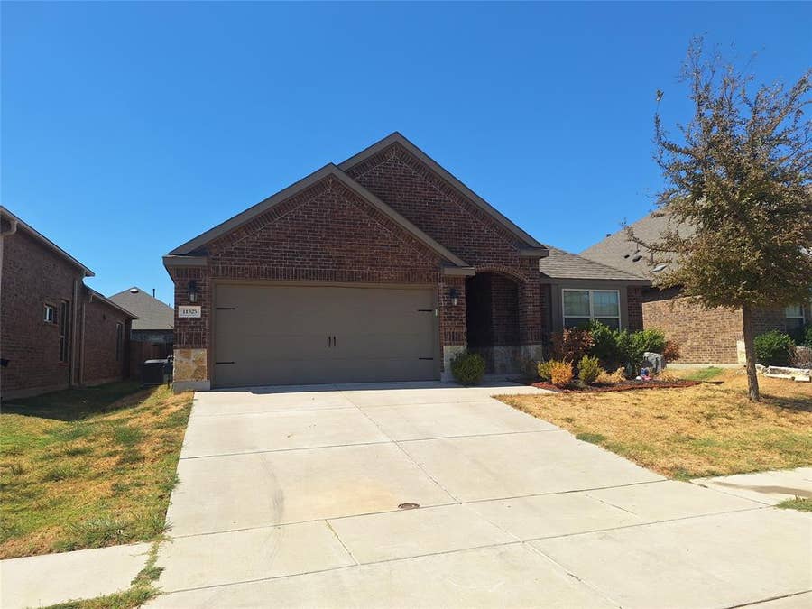 Property photo for 11325 Cobalt Drive, Aubrey, TX